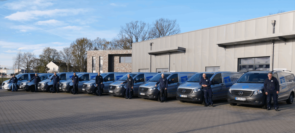 Service Team
